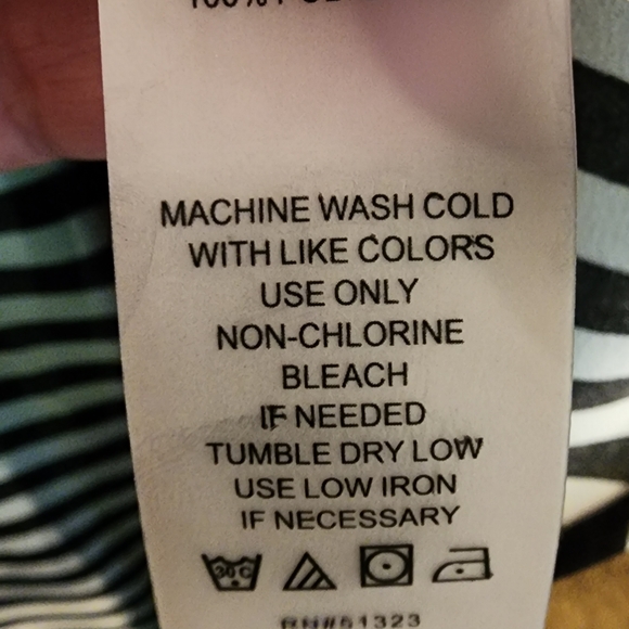 Vince Camuto Womens Blouse Size L - Picture 6 of 6